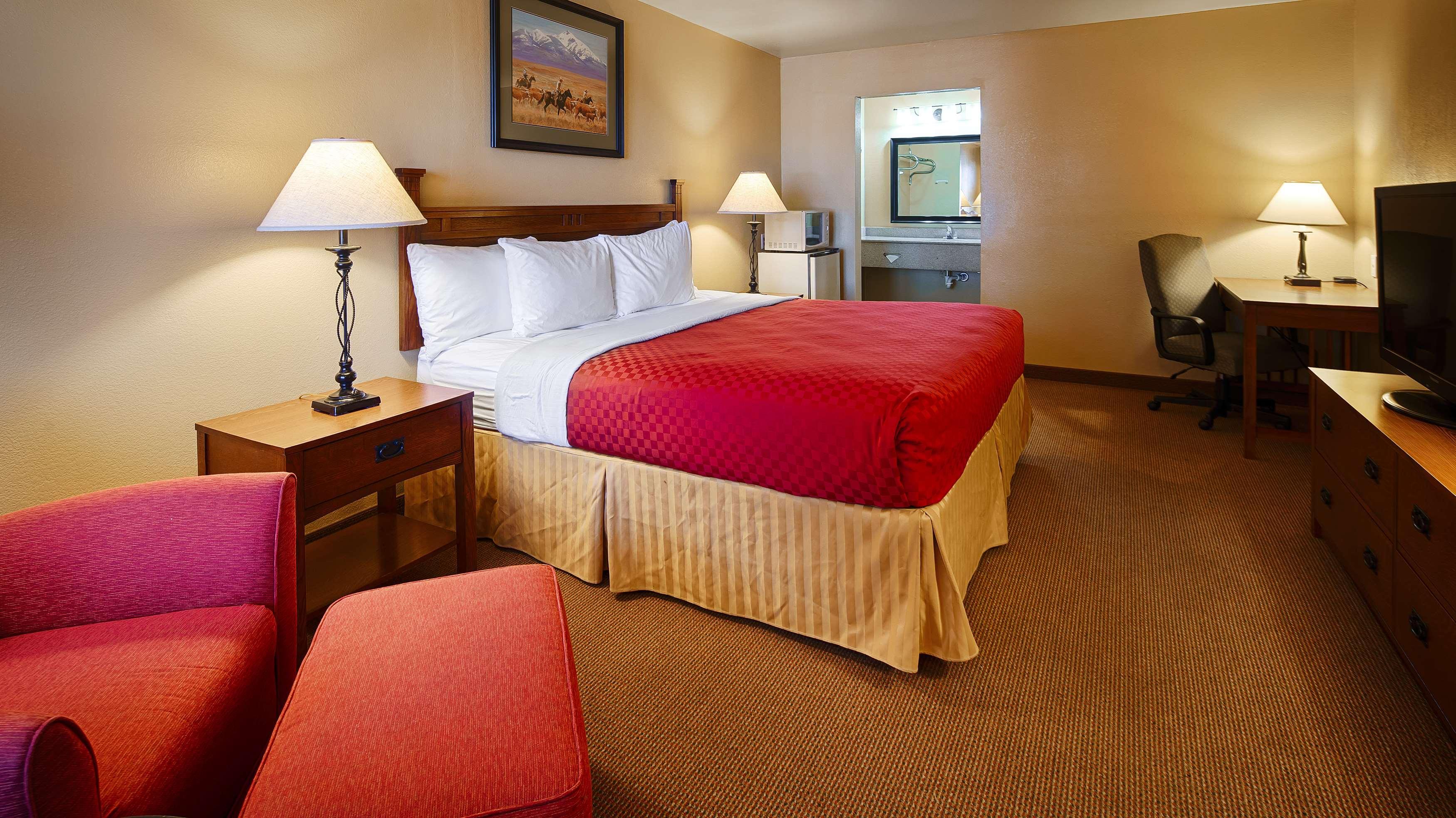 Best Western Executive Inn Hallettsville Екстериор снимка